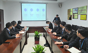 話經(jīng)驗(yàn)，同分享，共成長(zhǎng)——安徽六安店開展招商知識(shí)分享培訓(xùn) 